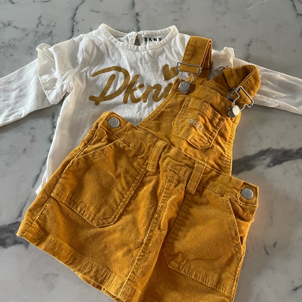 Beautiful DKNY Clothes for a girl. Size 12 months.